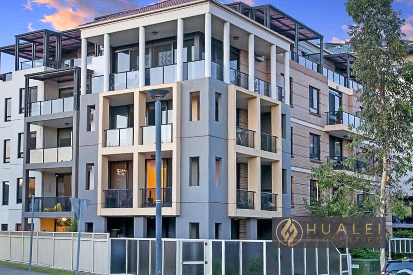 2 bedrooms Apartment / Unit / Flat in 6/80-82 Bonar Street WOLLI CREEK NSW, 2205