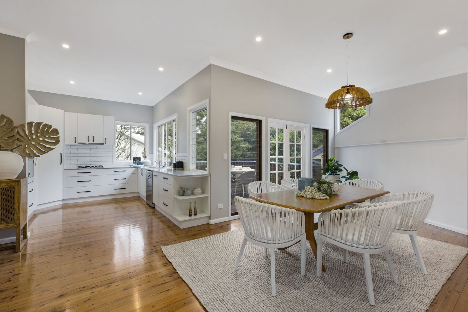 115 Hillside Road, Avoca Beach NSW 2251, Image 2