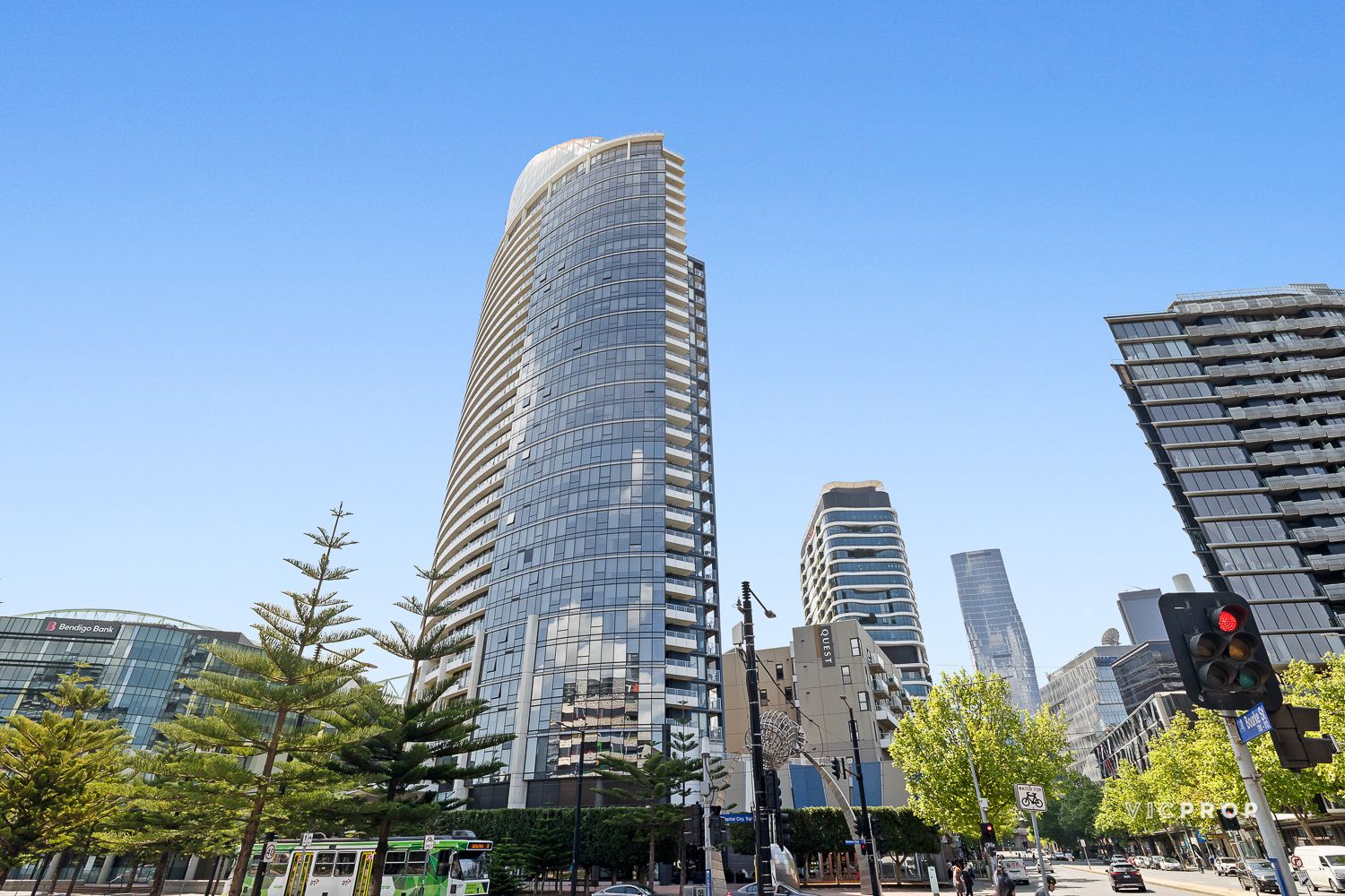 2 bedrooms Apartment / Unit / Flat in 2702/100 Harbour Esplanade DOCKLANDS VIC, 3008