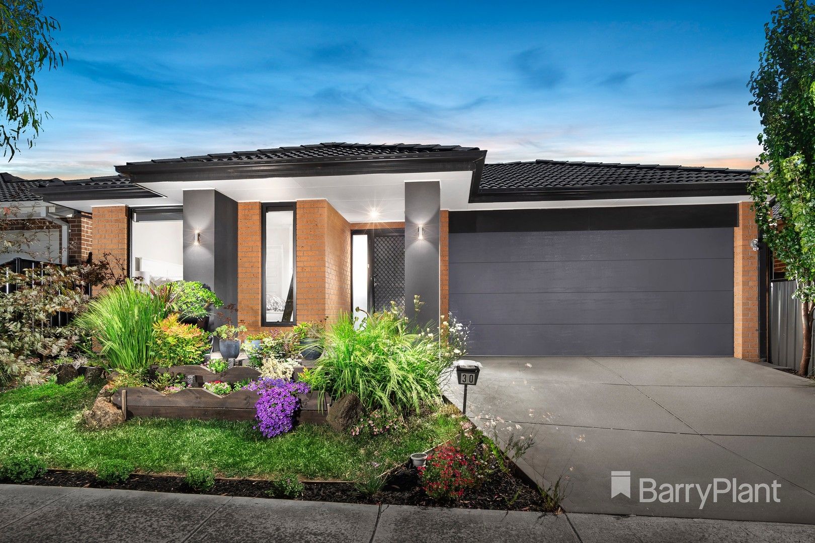 3 bedrooms House in 30 Merino Drive MERNDA VIC, 3754