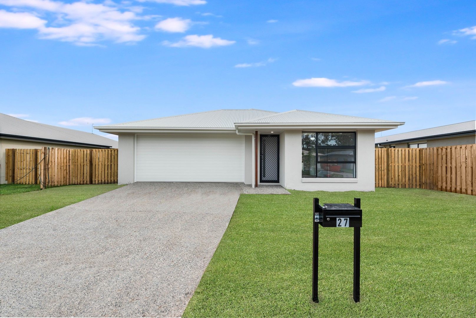 4 bedrooms House in 27 Swallowtail Street ROSEWOOD QLD, 4340