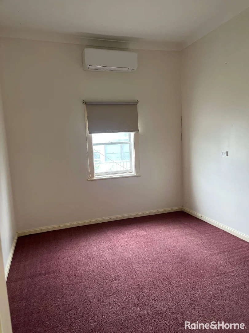 Additional image 7 of 46 Thornhill St, Young NSW 2594