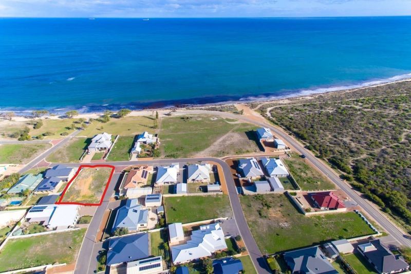 Vacant land in 6 Wave Crest Circle, DRUMMOND COVE WA, 6532