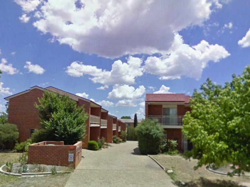 3/5 Federal Avenue, Queanbeyan NSW 2620, Image 0
