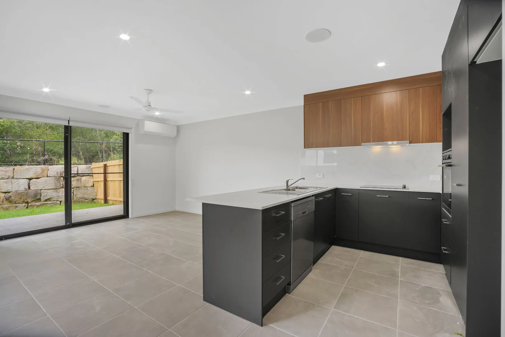 Additional image 4 of 15/12 Knot Place, Augustine Heights QLD 4300