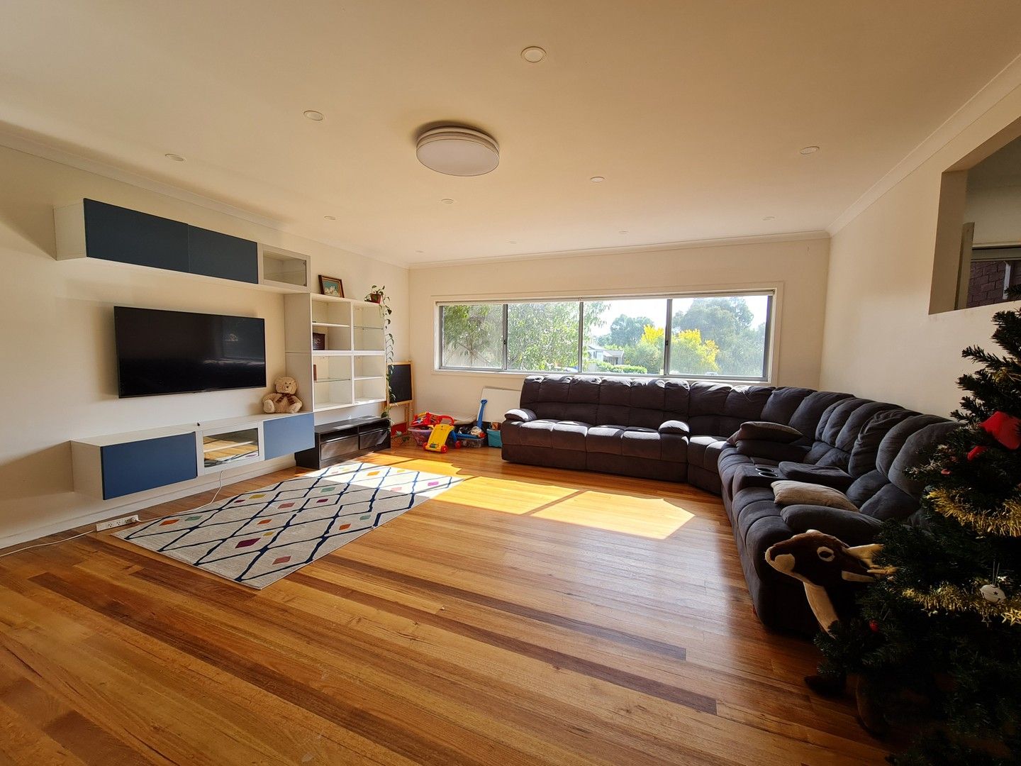 4 bedrooms House in 3 The Creek Approach CRAIGIEBURN VIC, 3064