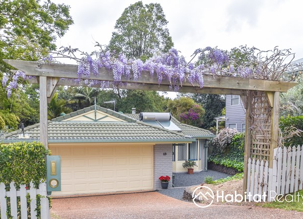 13 Beechmont Avenue, Tamborine Mountain QLD 4272