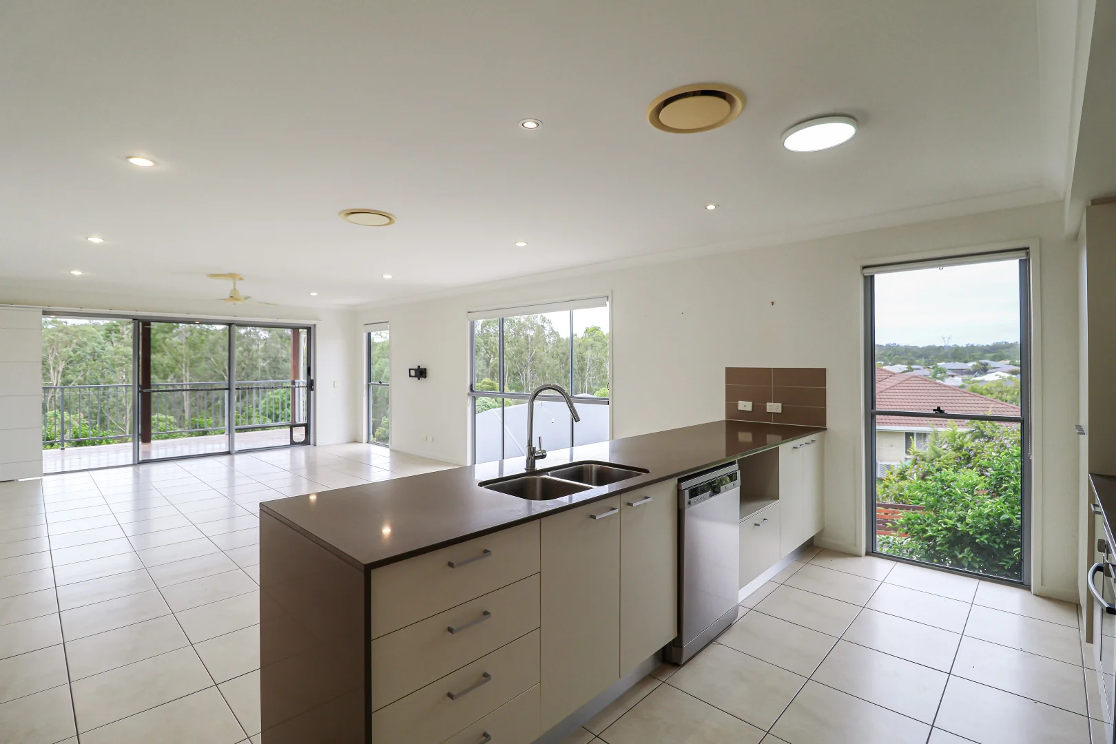 Additional image 7 of 2 Carlsson Place, Kirkwood QLD 4680