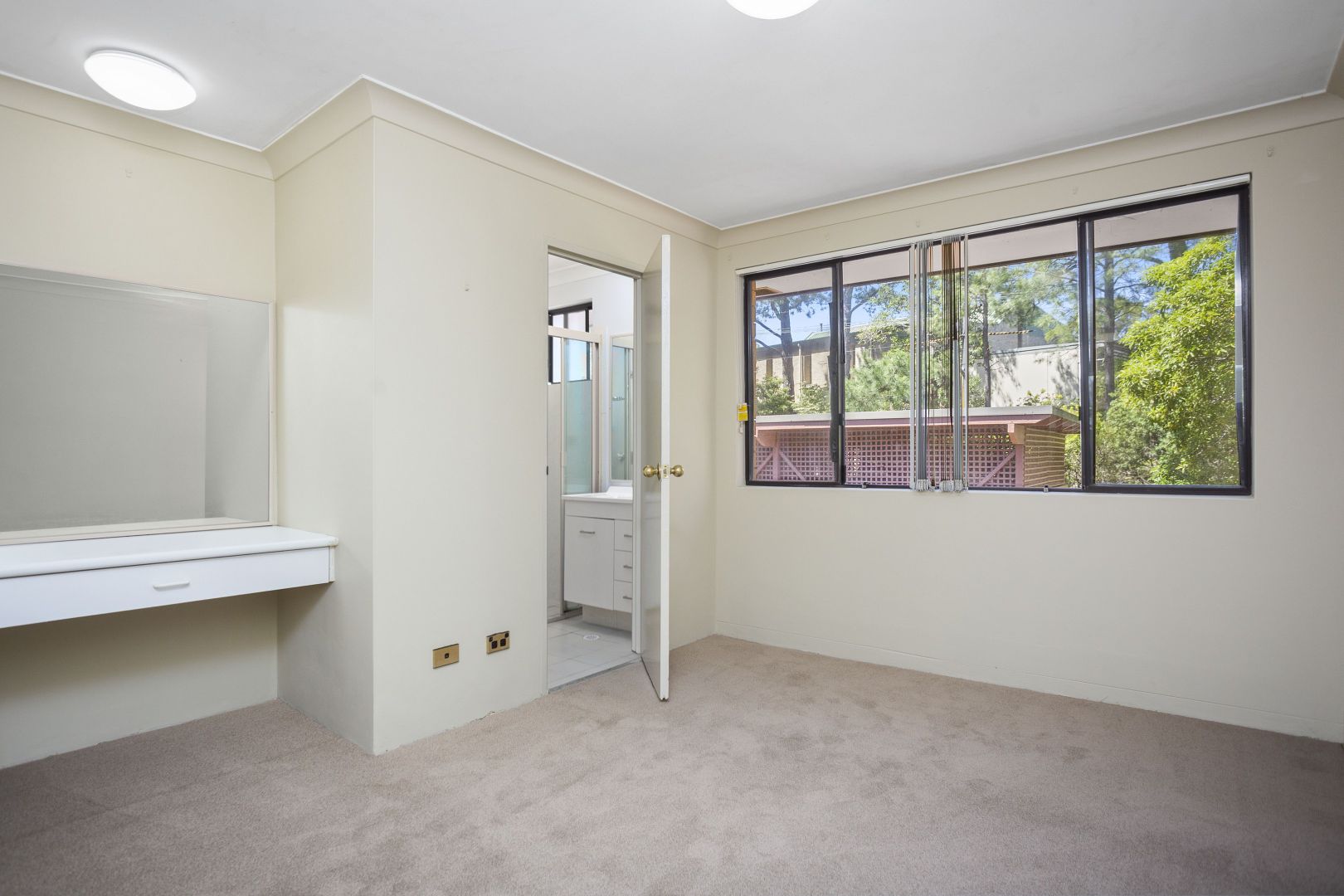 19/102 Crimea Road, Marsfield NSW 2122, Image 2