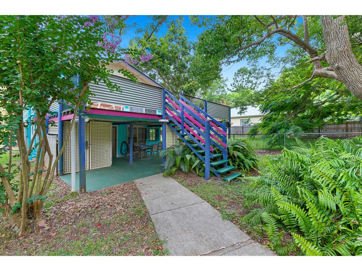 3 Welsby Street, Coochiemudlo Island QLD 4184