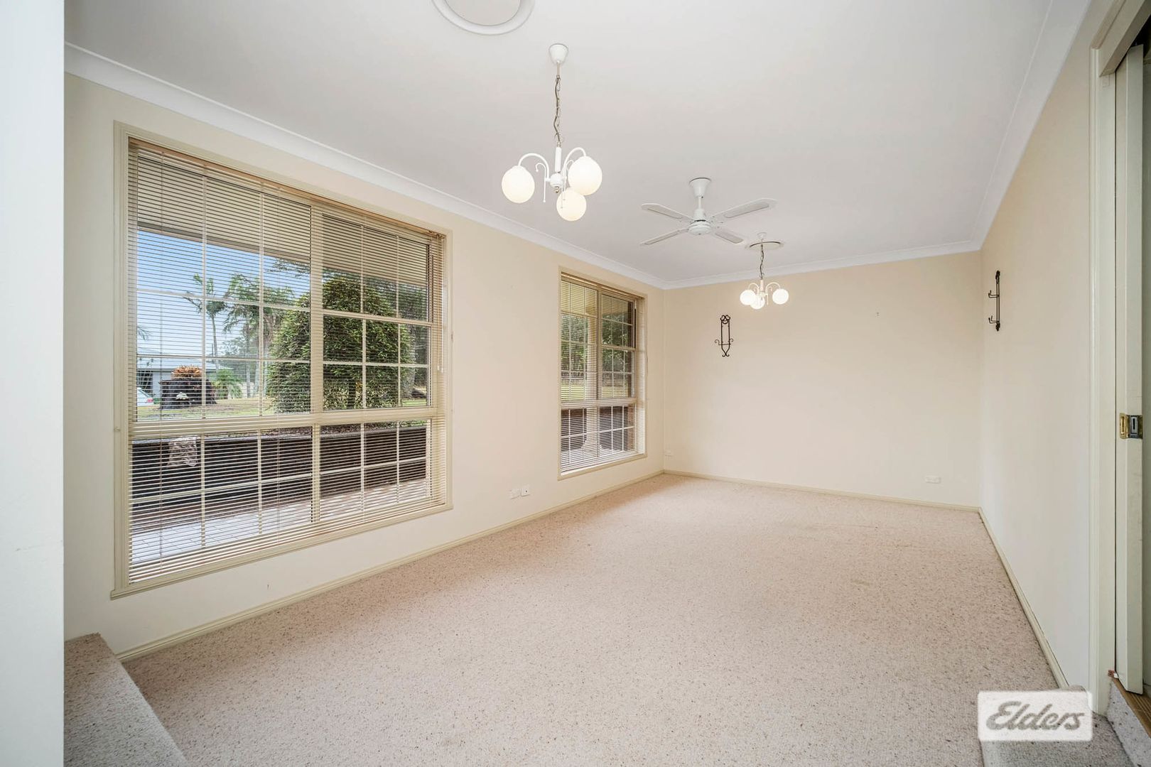 1 Alonbar Crescent, Taree NSW 2430, Image 1