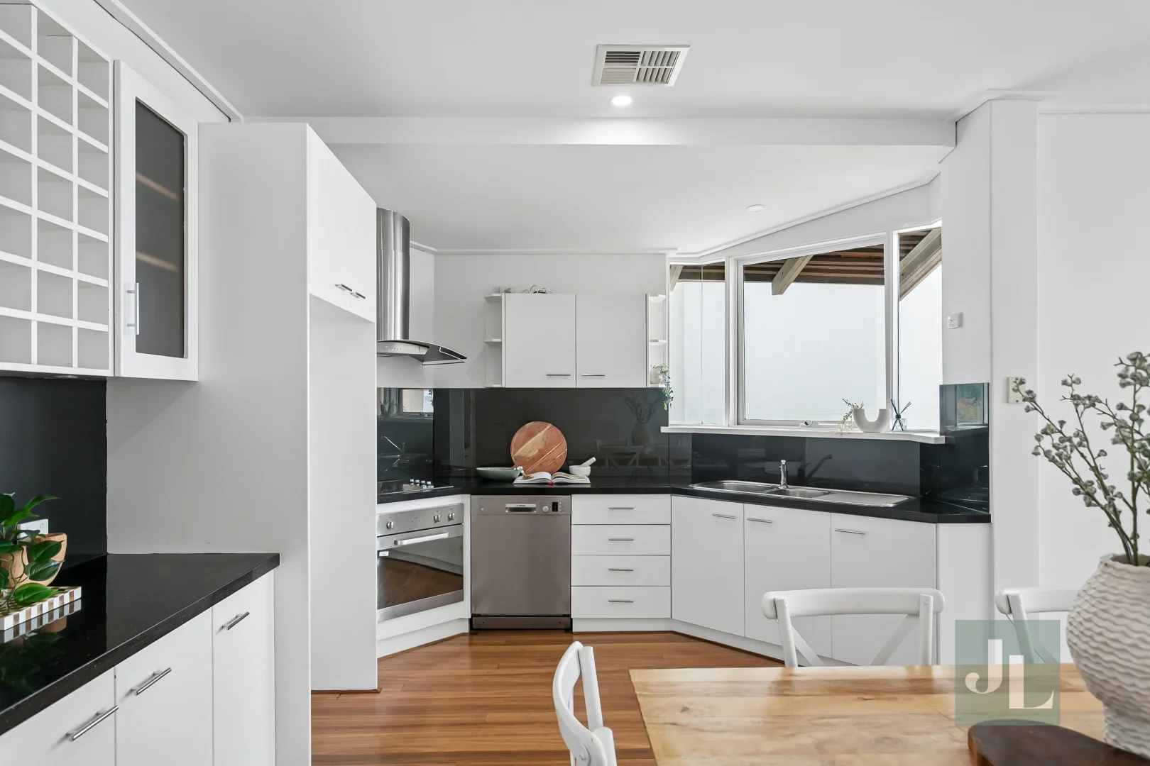 Additional image 6 of 5F/10 Mounts Bay Road, Crawley WA 6009