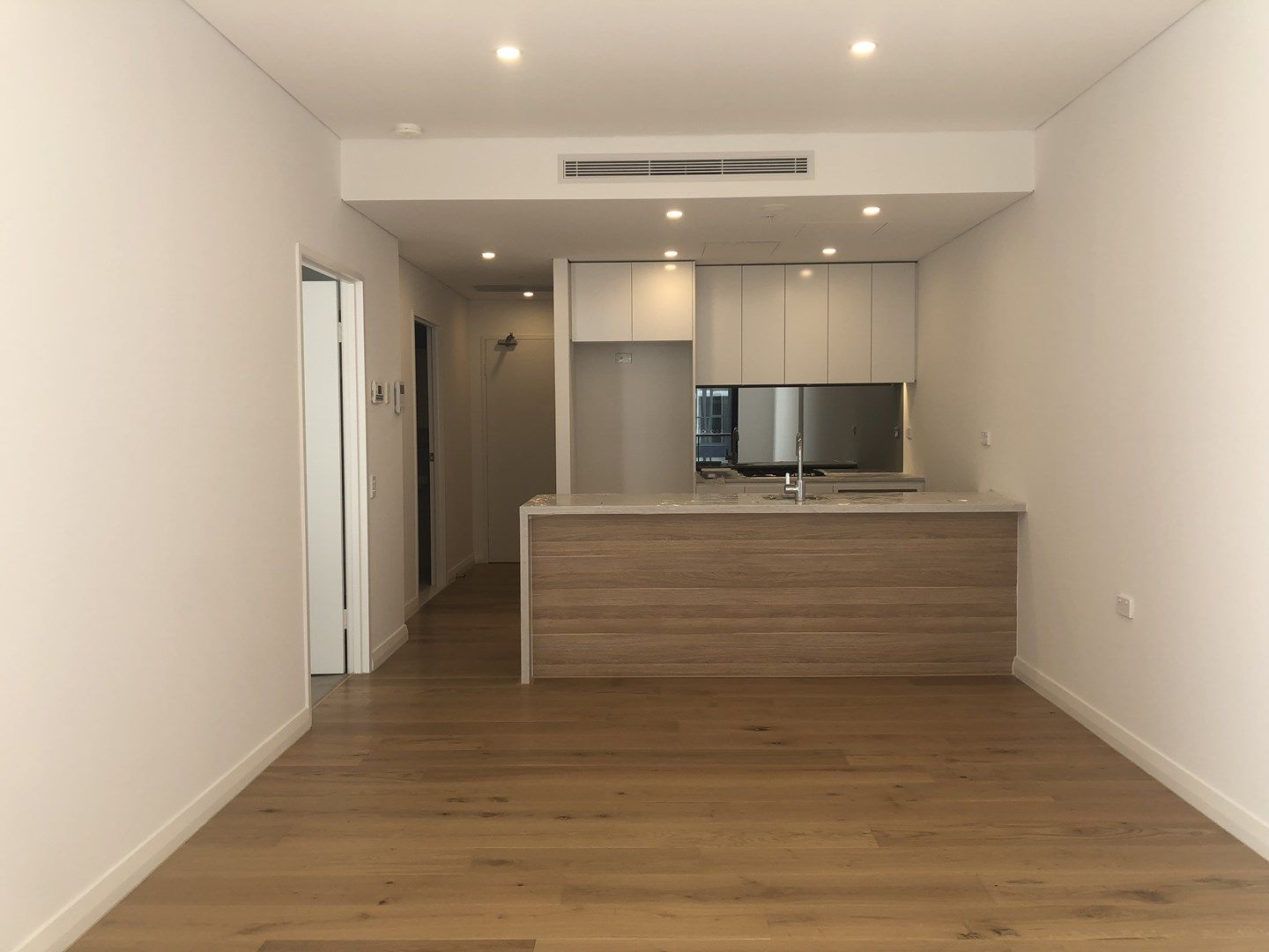 1 bedrooms Apartment / Unit / Flat in 709B/6-10 Nancarrow Avenue MEADOWBANK NSW, 2114