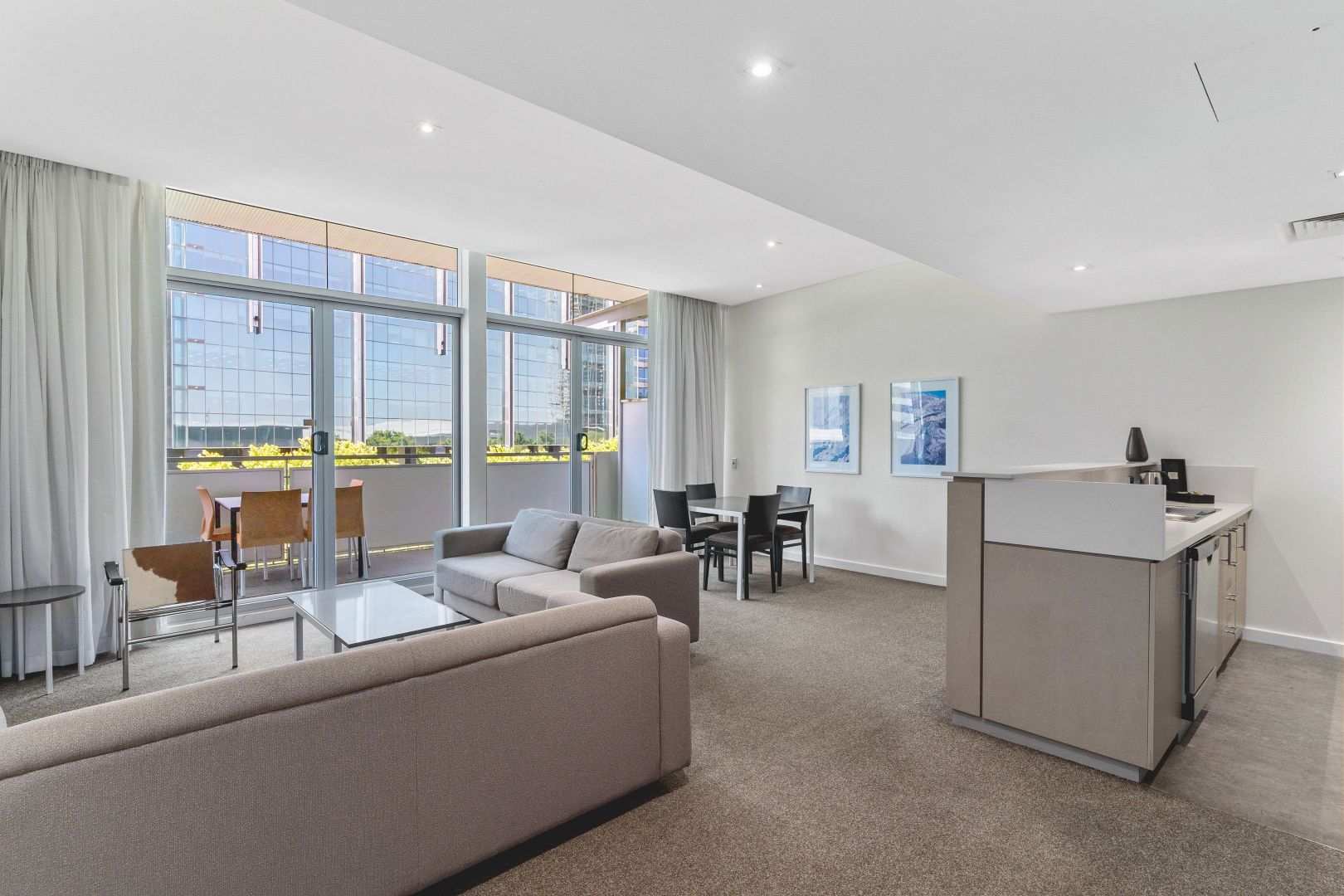 137/33 Mounts Bay Road, Perth WA 6000, Image 1