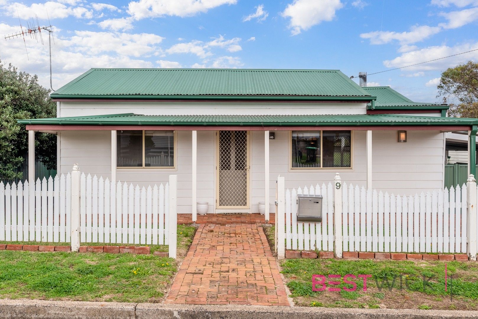 9 Pacific Way, West Bathurst NSW 2795, Image 0