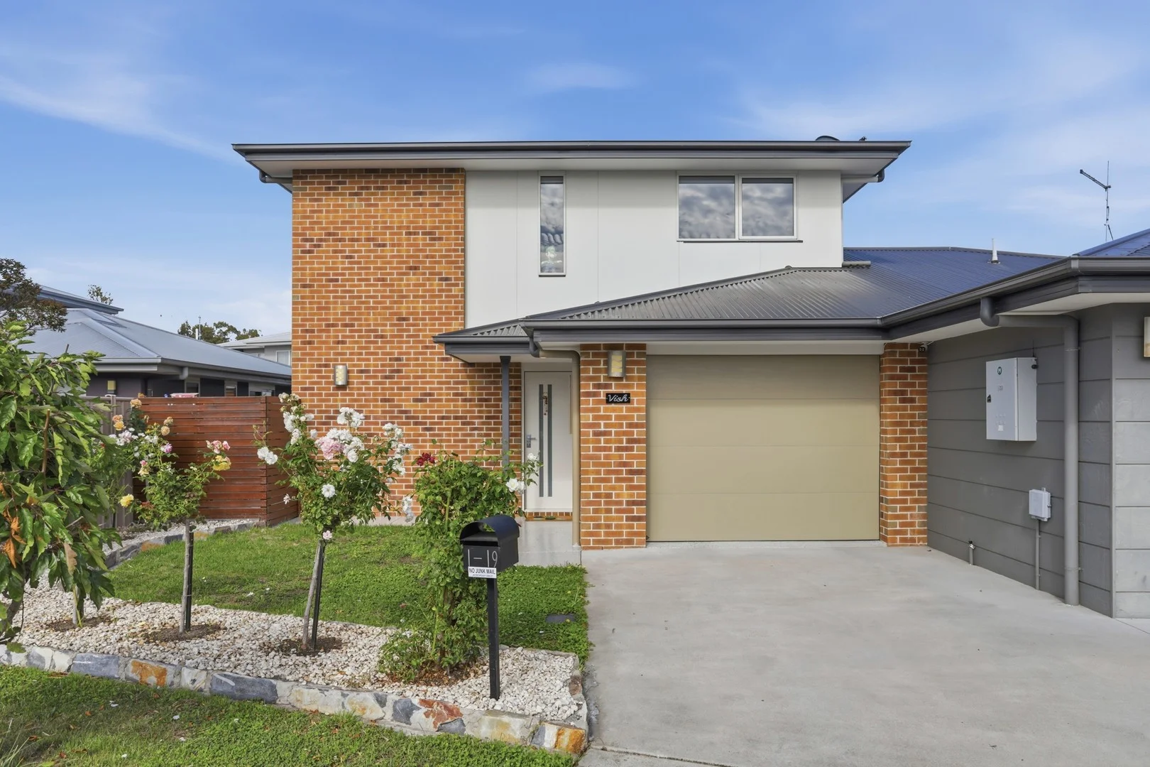 1/19 Hortus Place, Newnham TAS 7248