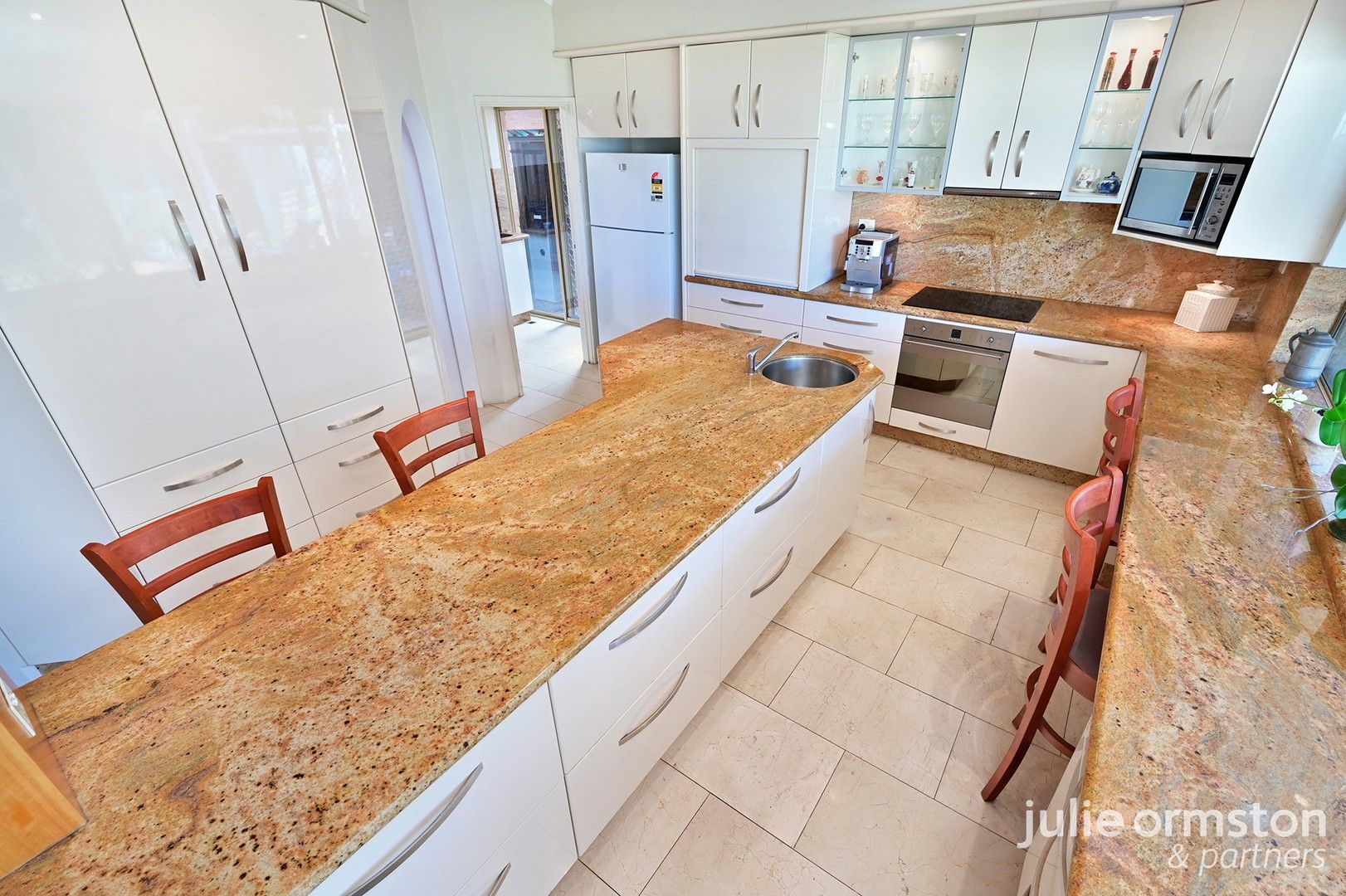 4 bedrooms House in 18 Warner Drive PADBURY WA, 6025