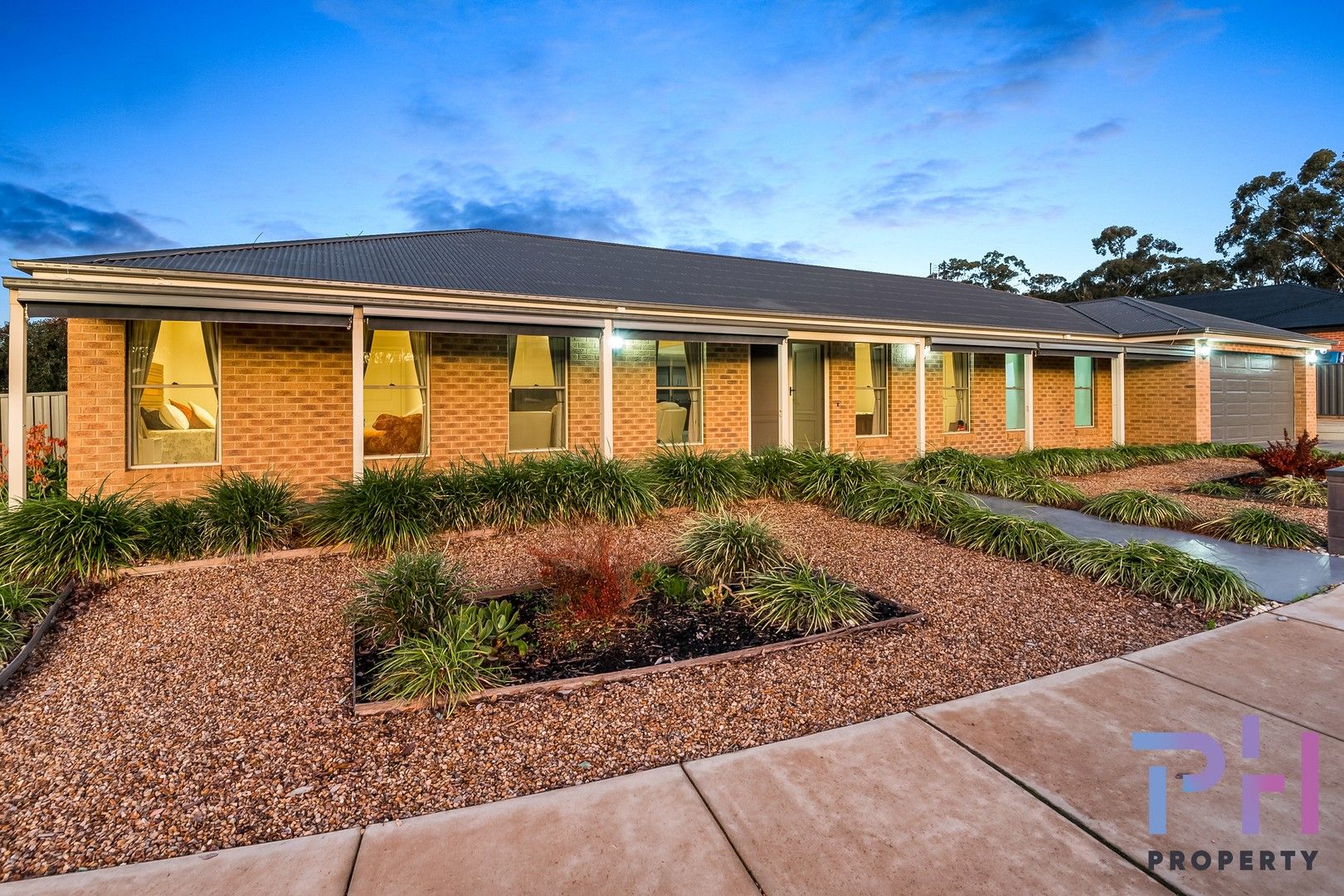 4 bedrooms House in 118 East Road HUNTLY VIC, 3551