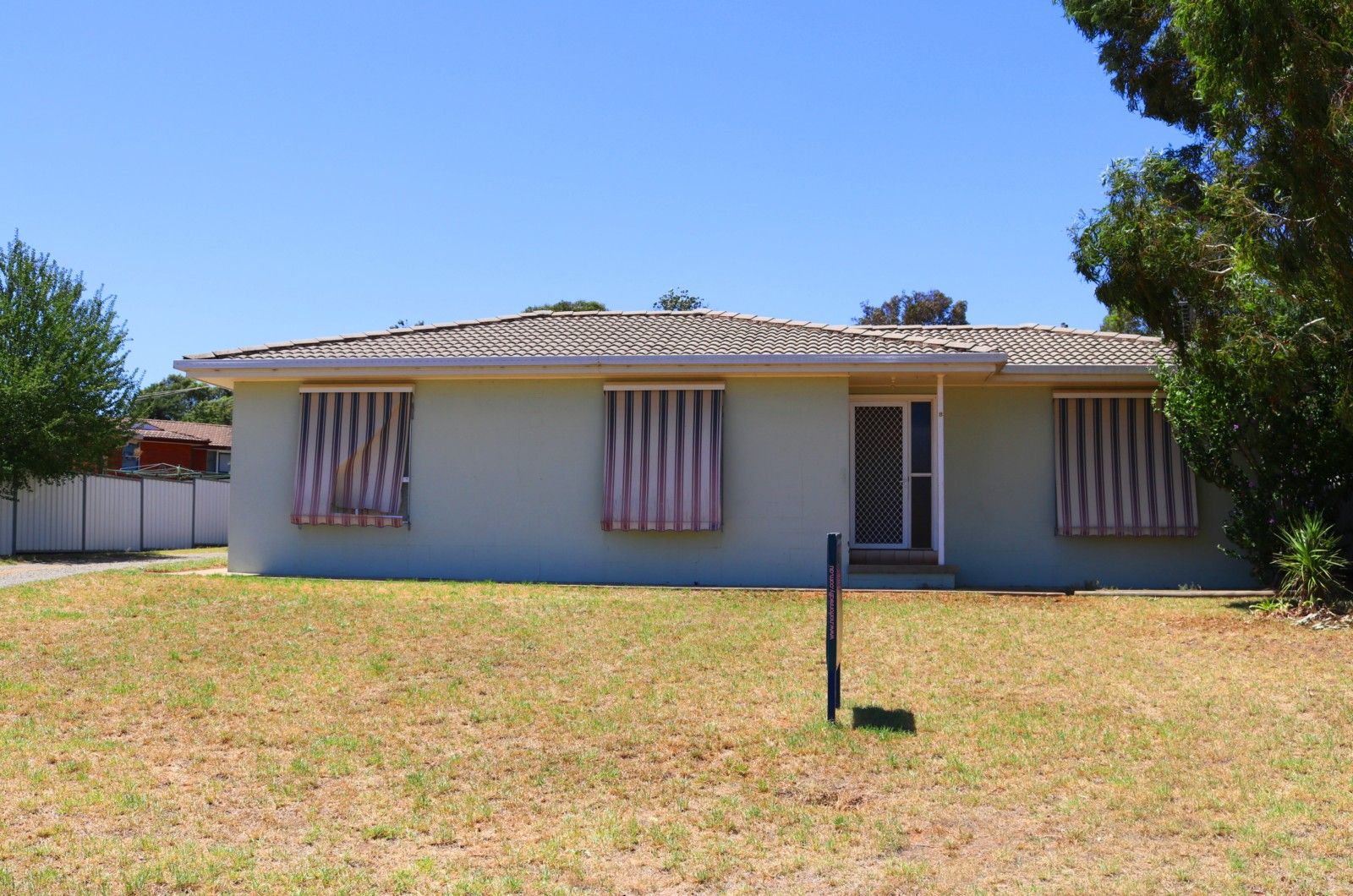 8 Jimmy Noonan Close, Young Property History & Address Research Domain