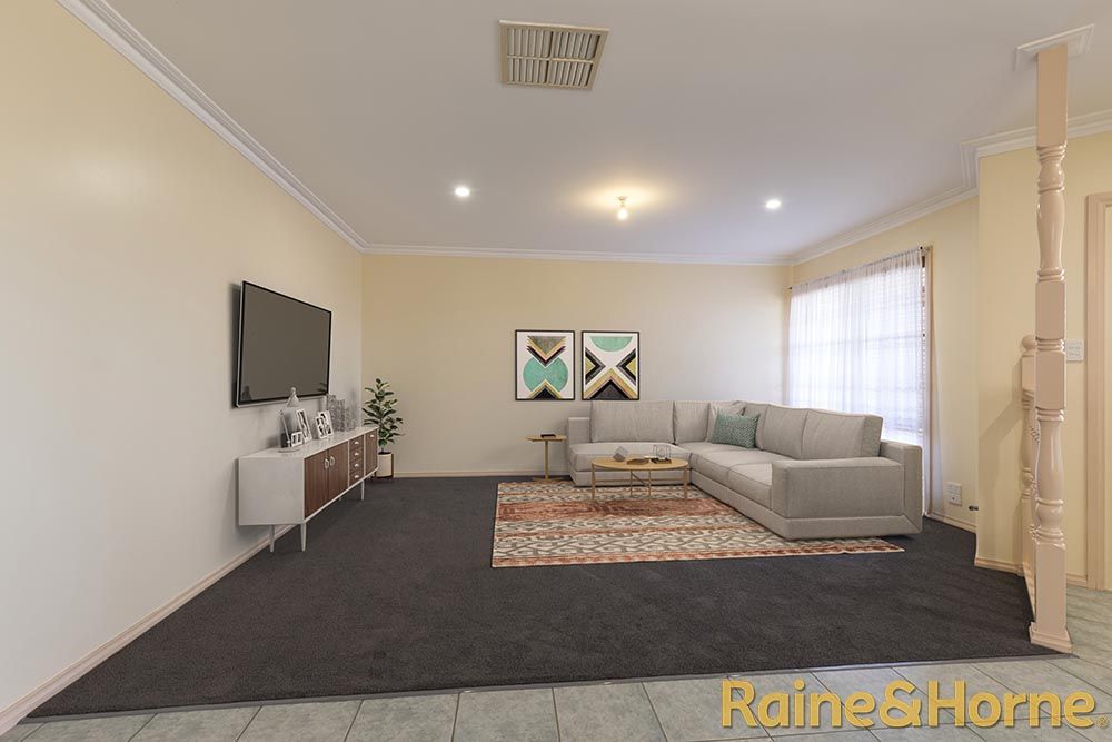 11 Kookaburra Close, Dubbo NSW 2830, Image 1