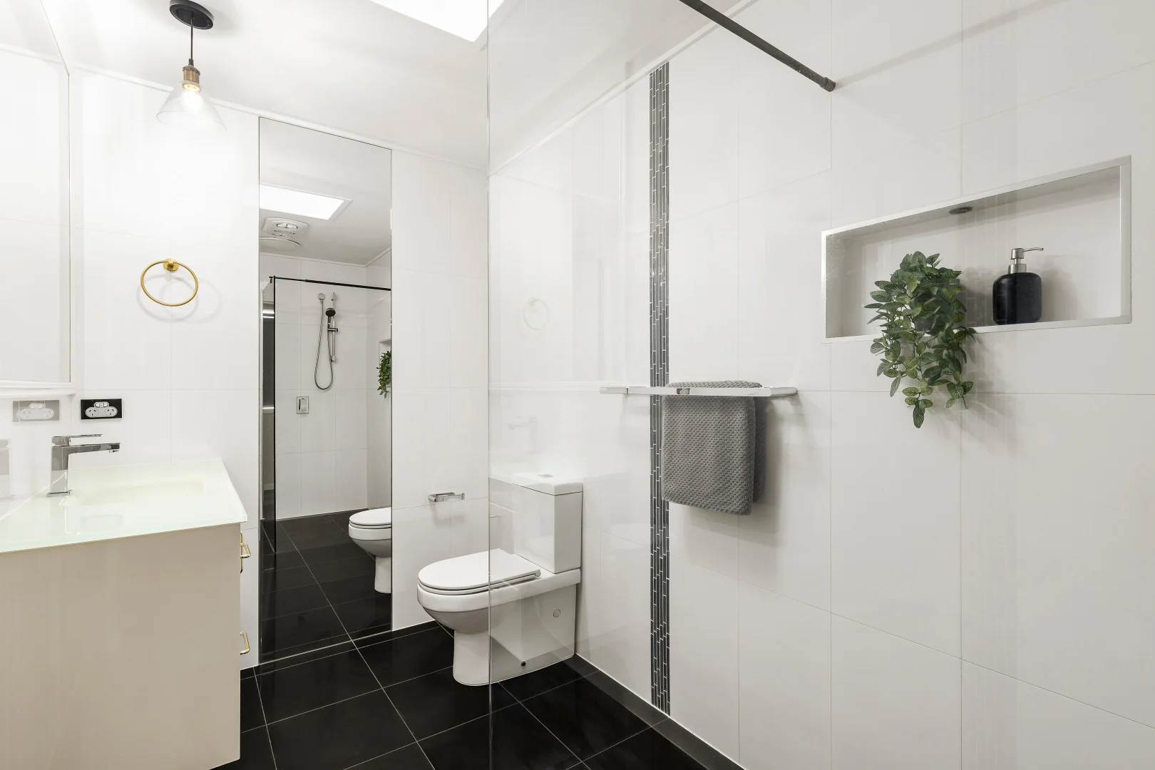 Additional image 6 of 55 Stephen Avenue, Montrose VIC 3765