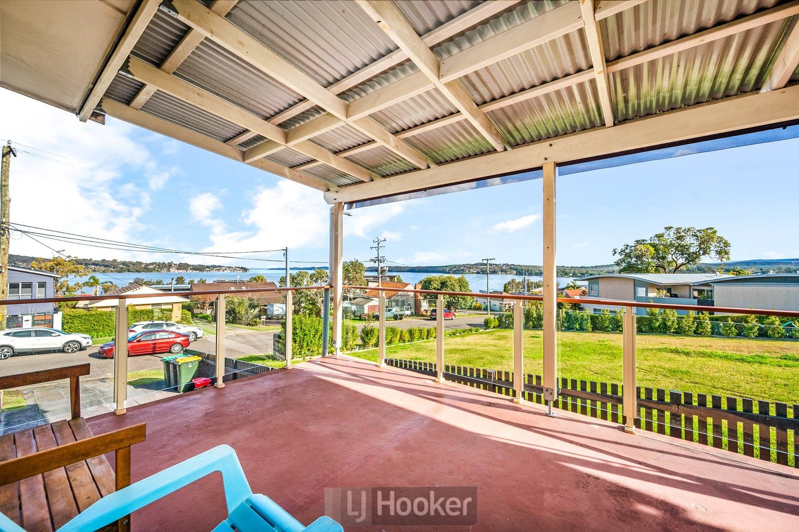 4 bedrooms House in 33 Berkeley Street SPEERS POINT NSW, 2284