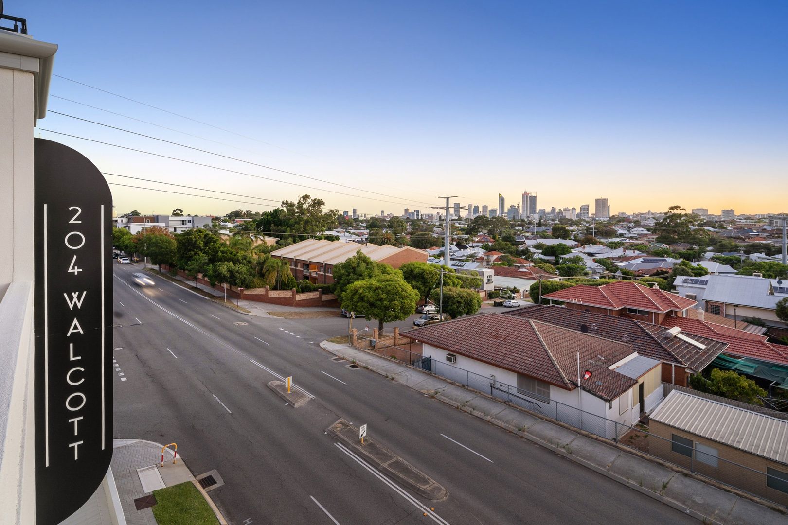 103/1 Learoyd Street, Menora WA 6050, Image 2