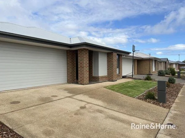 Additional image 2 of 46 West Parkway, Andrews Farm SA 5114