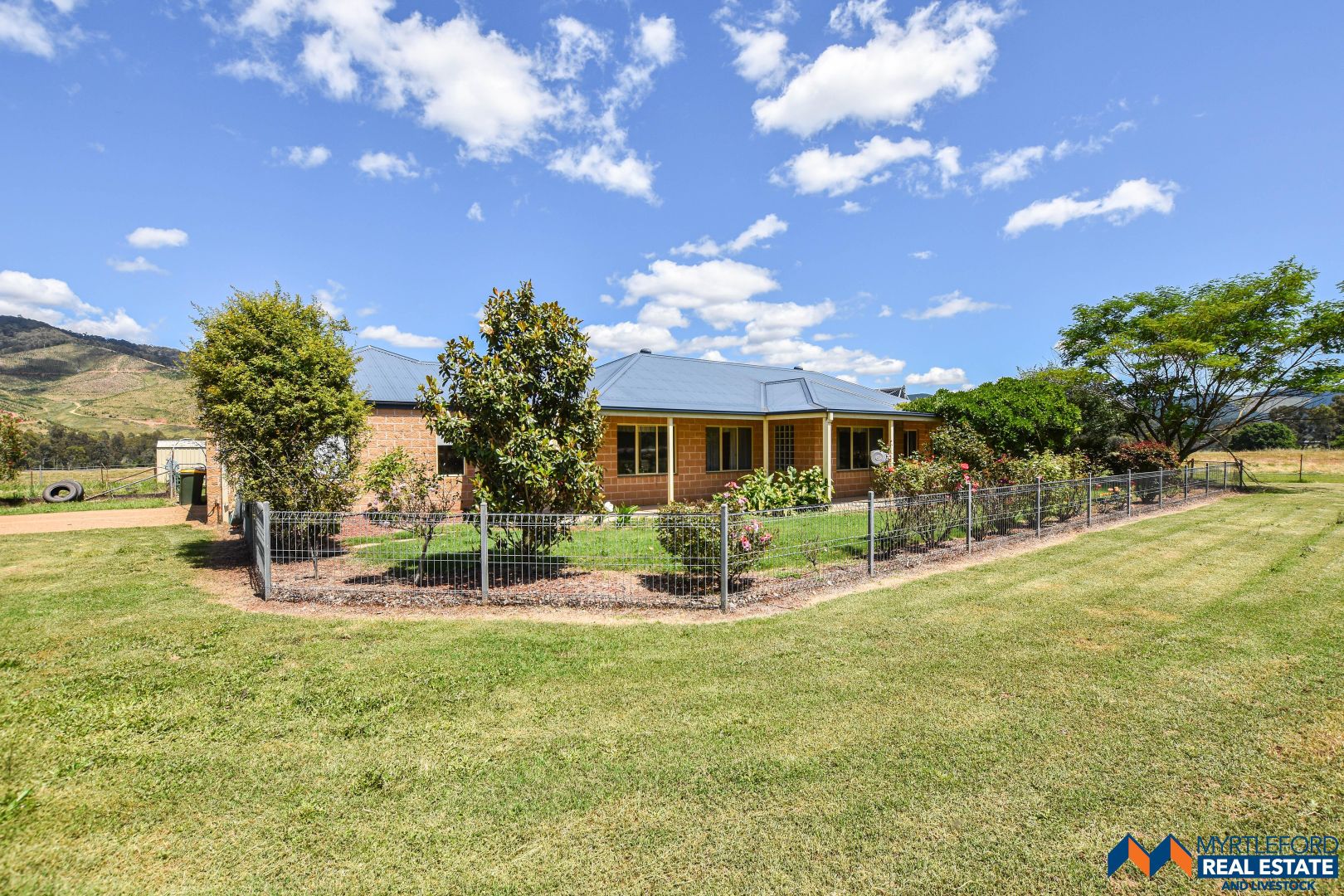 918 Buffalo River Road, Buffalo River VIC 3737, Image 1