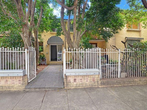 6/2 Silver Street, St Peters NSW 2044