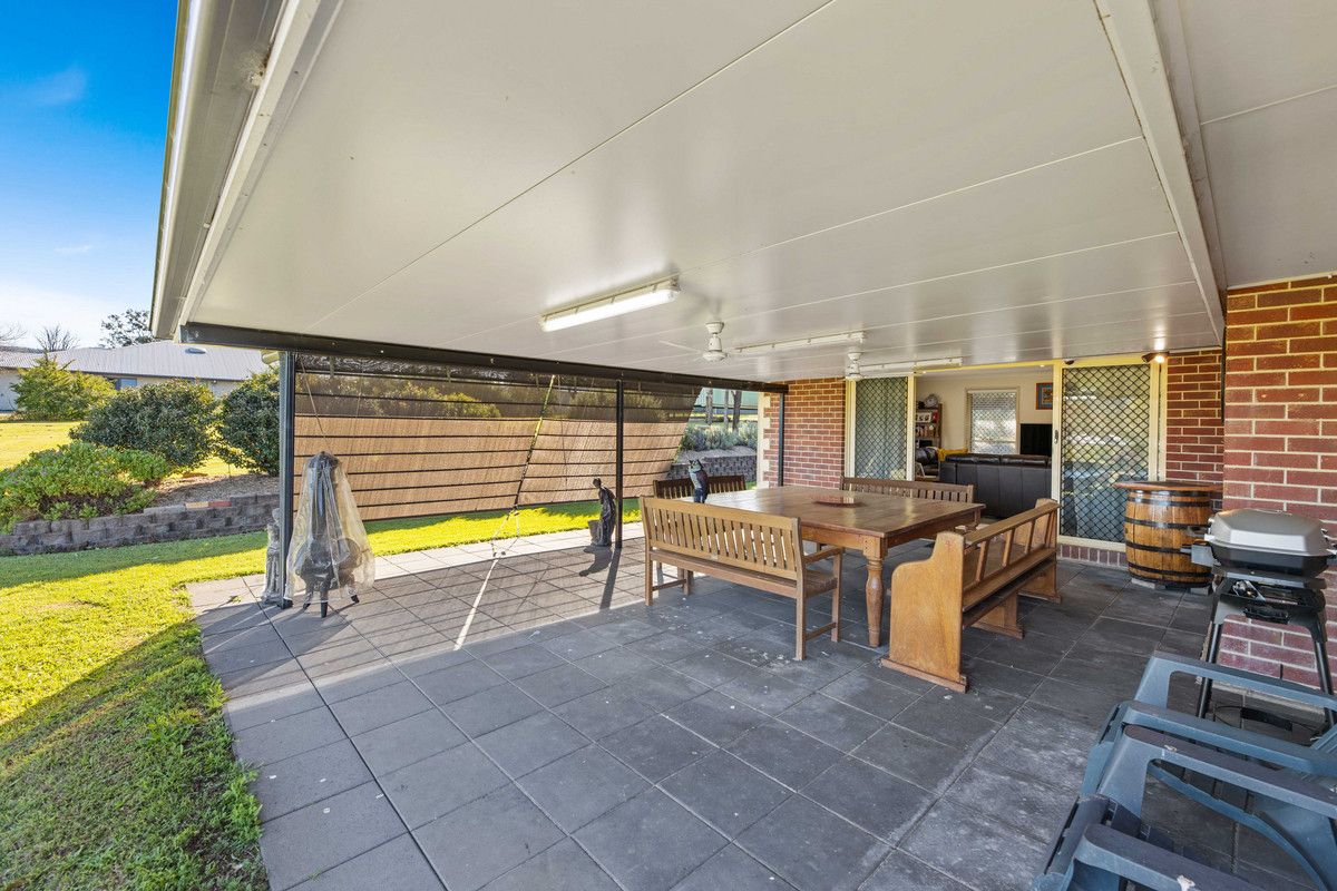 7 Kate Court, Withcott QLD 4352, Image 1