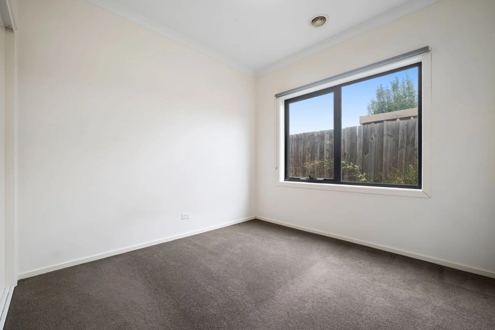 Additional image 6 of 2/9 Whipbird Close, Werribee VIC 3030