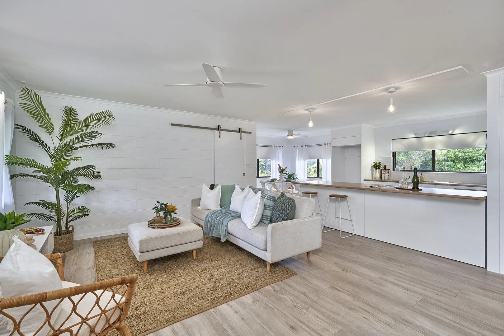 425 Varley St, Yorkeys Knob QLD 4878