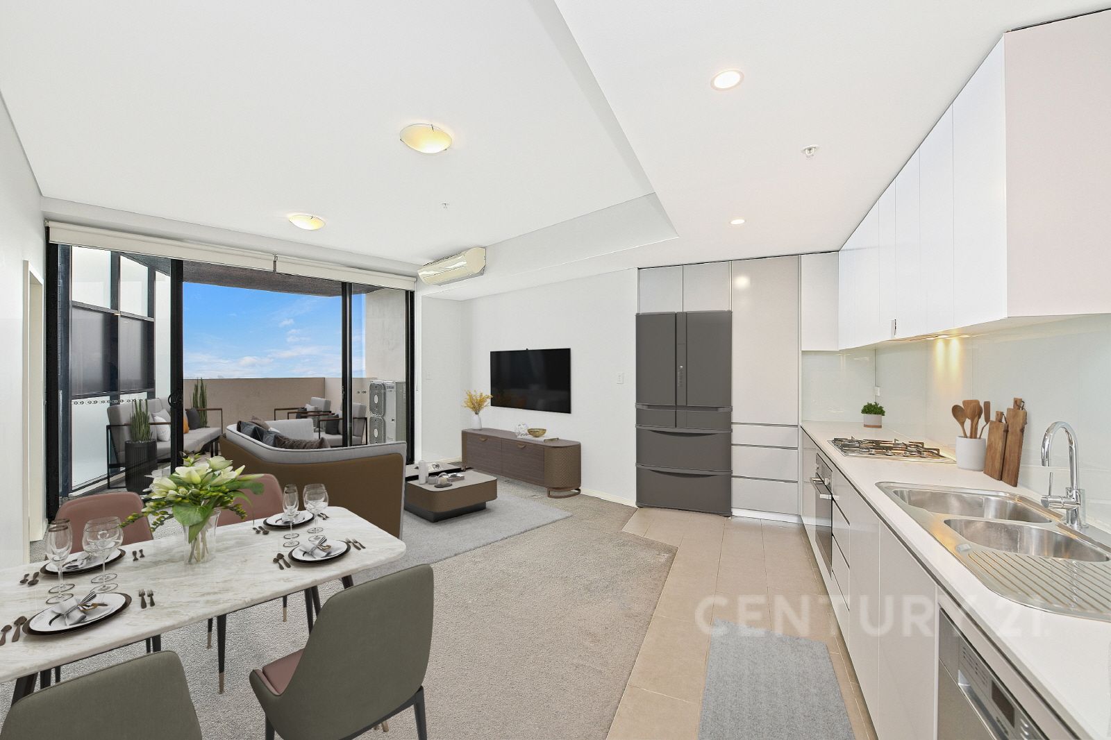 2 bedrooms Apartment / Unit / Flat in 1703/7-9 Gibbons Street REDFERN NSW, 2016