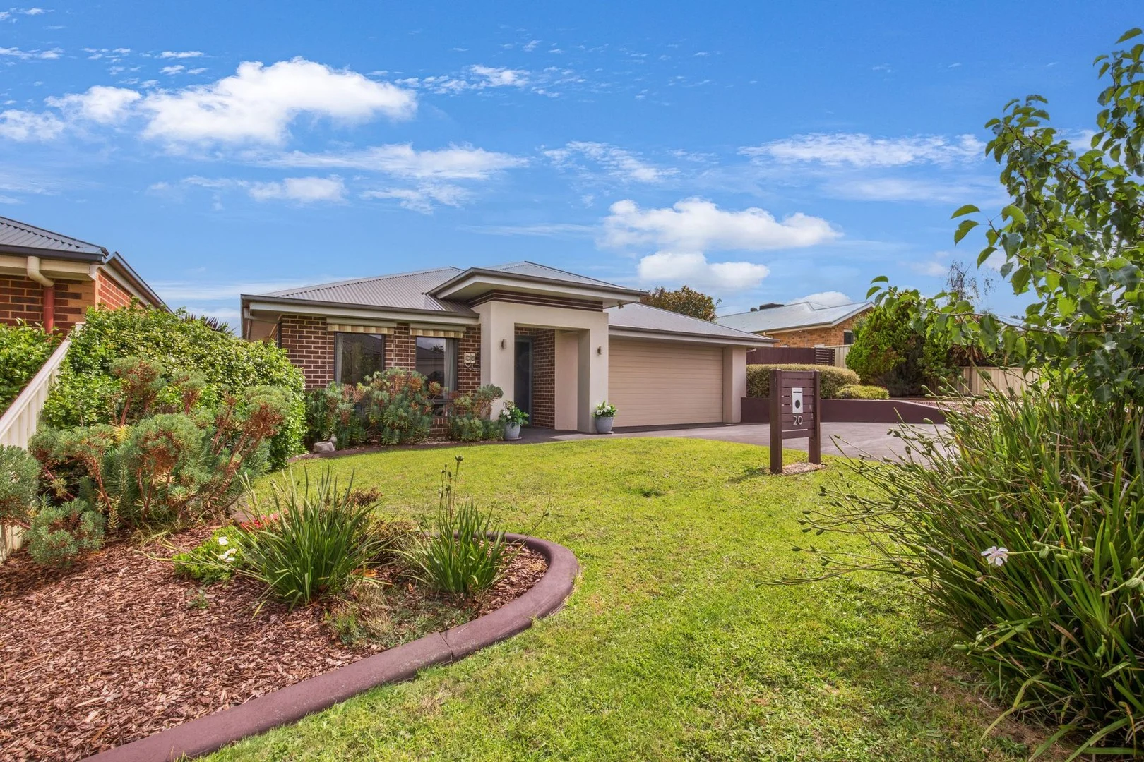 Primary image of 20 Arcadia Crescent, Leongatha VIC 3953
