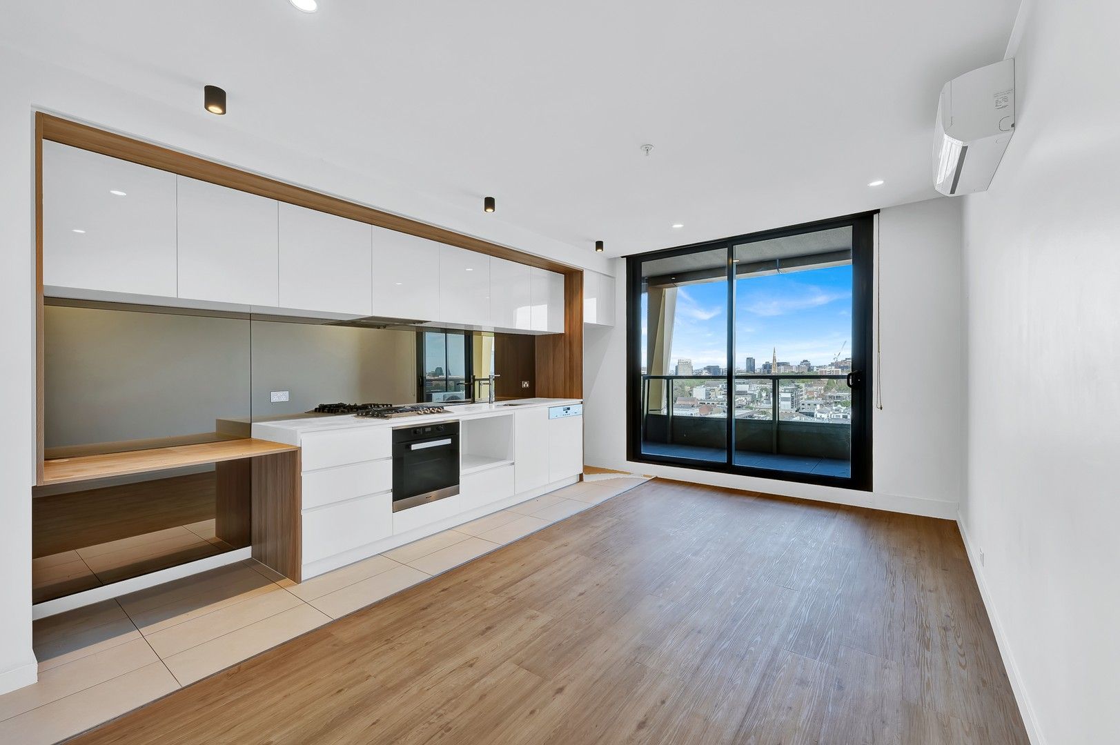 1 bedrooms Apartment / Unit / Flat in 1504/3 Yarra Street SOUTH YARRA VIC, 3141