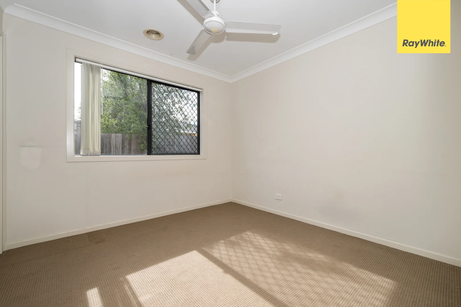 Additional image 9 of 15 Hinkler Crescent, Brookfield VIC 3338