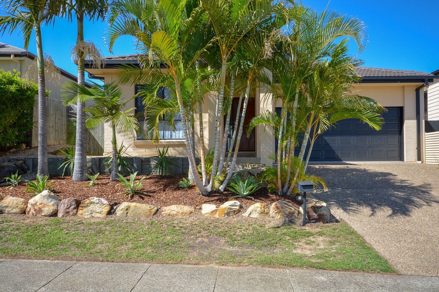 8 Forest Ridge Court, Springfield Lakes QLD 4300, Image 0