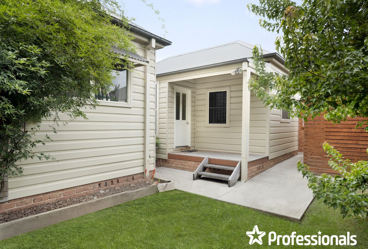 3 bedrooms Apartment / Unit / Flat in 1/14 Seymour Street BATHURST NSW, 2795