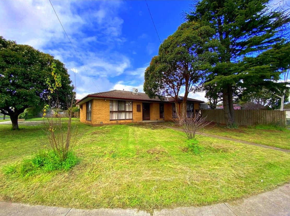 3 bedrooms House in 4 Winterton Cl EPPING VIC, 3076