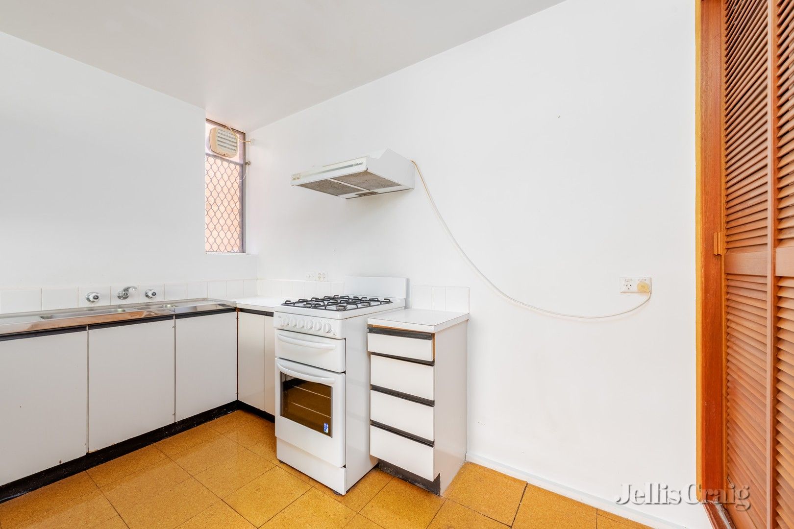 1 bedrooms Apartment / Unit / Flat in 1/375 Abbotsford Street NORTH MELBOURNE VIC, 3051