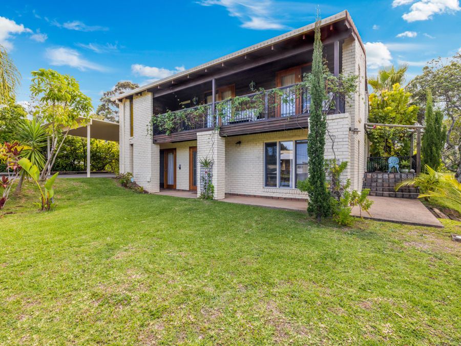 2 Blue Luben Close, Korora NSW 2450, Image 1