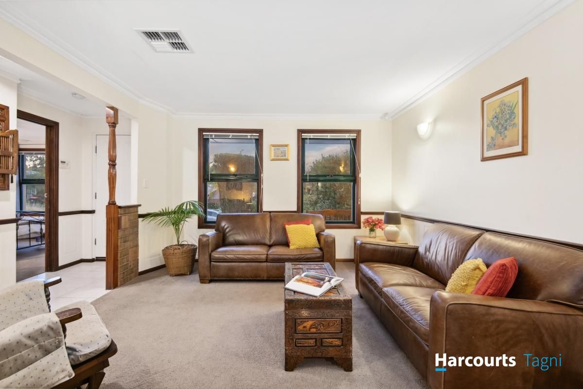 20 Lorikeet Grove, Flagstaff Hill SA 5159, Image 2