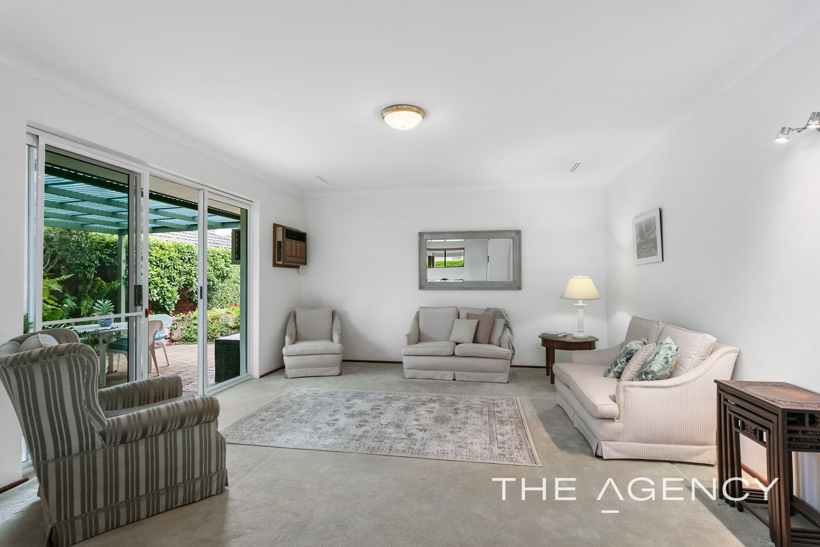 5/4A Watkins Place, Dalkeith WA 6009, Image 2