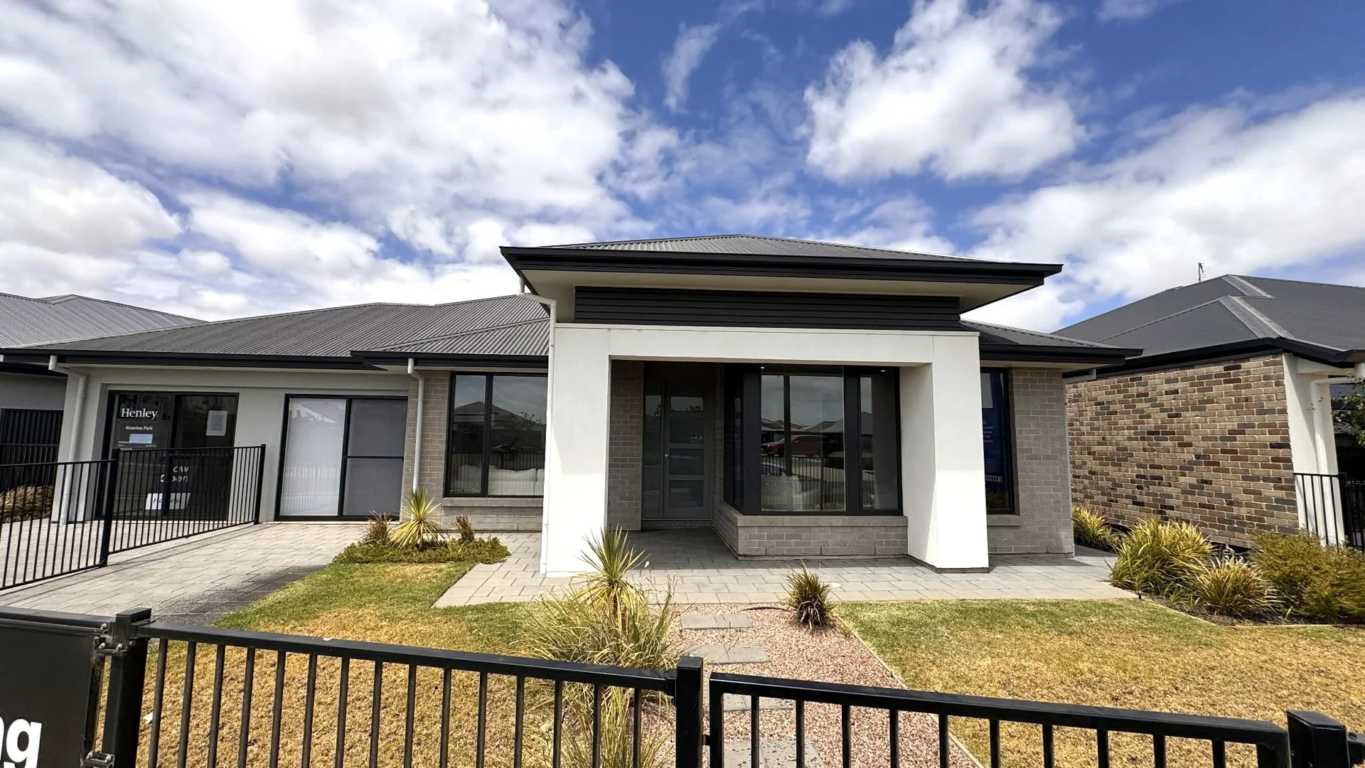 15 Bonnin Crescent, Riverlea Park SA 5120