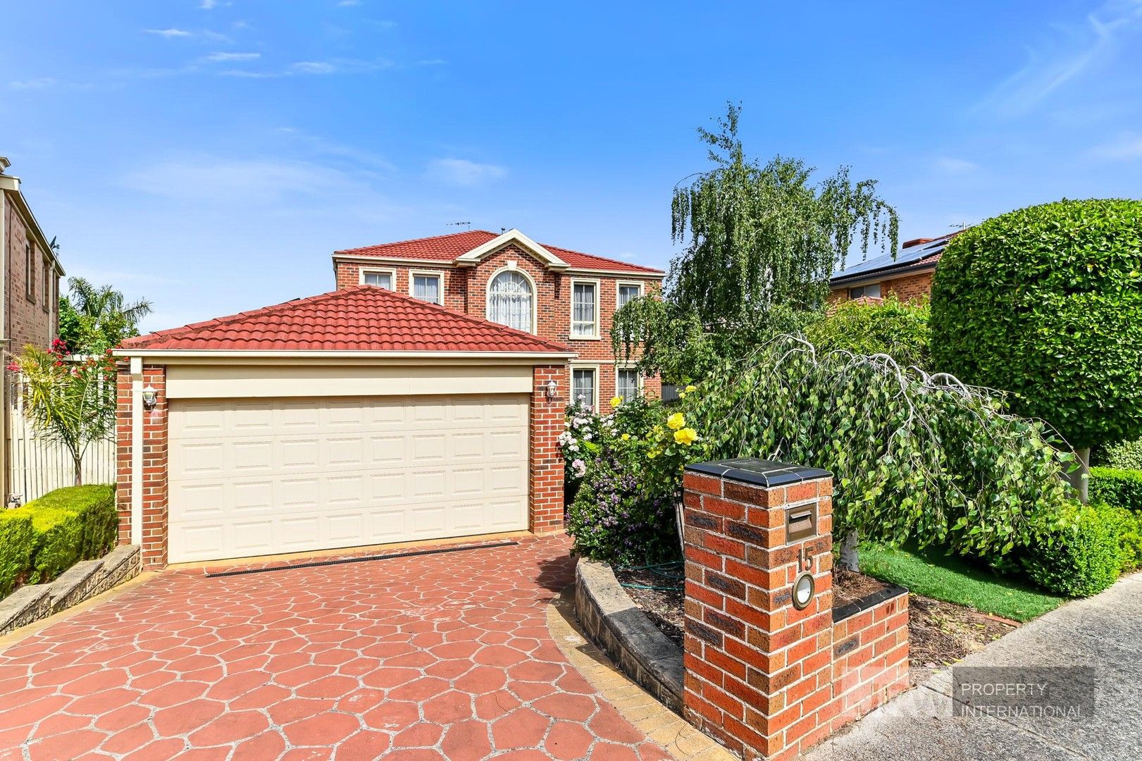 15 Lockens Avenue, Glen Waverley VIC 3150, Image 0