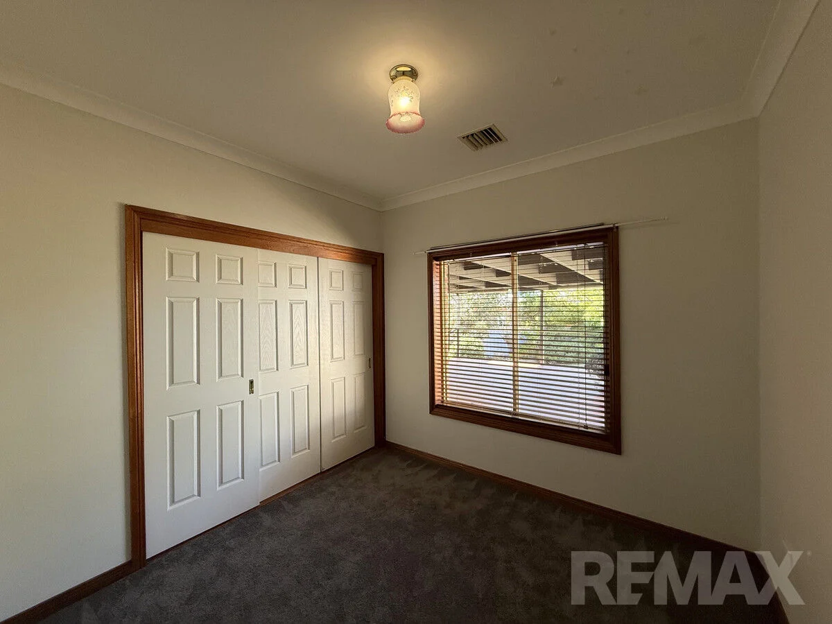 Additional image 16 of 6 Minya Place, Glenfield Park NSW 2650