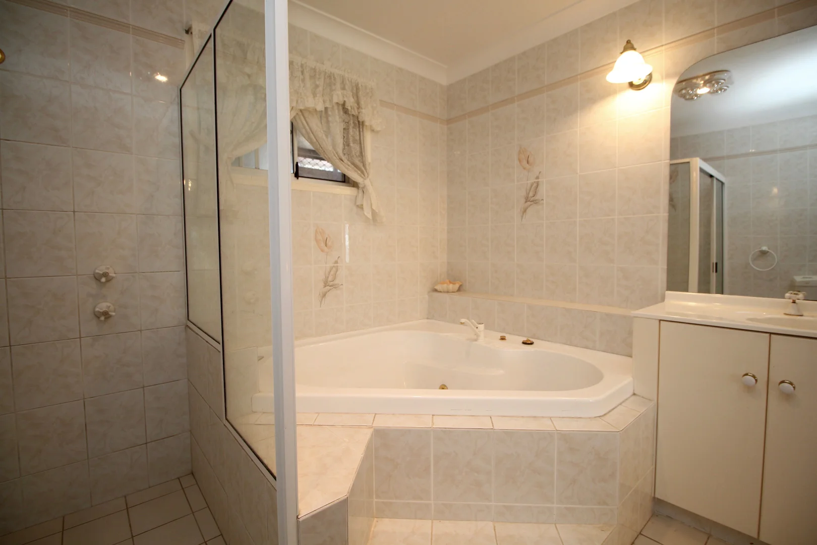 Additional image 13 of 88 Toms Dr, Inverell NSW 2360