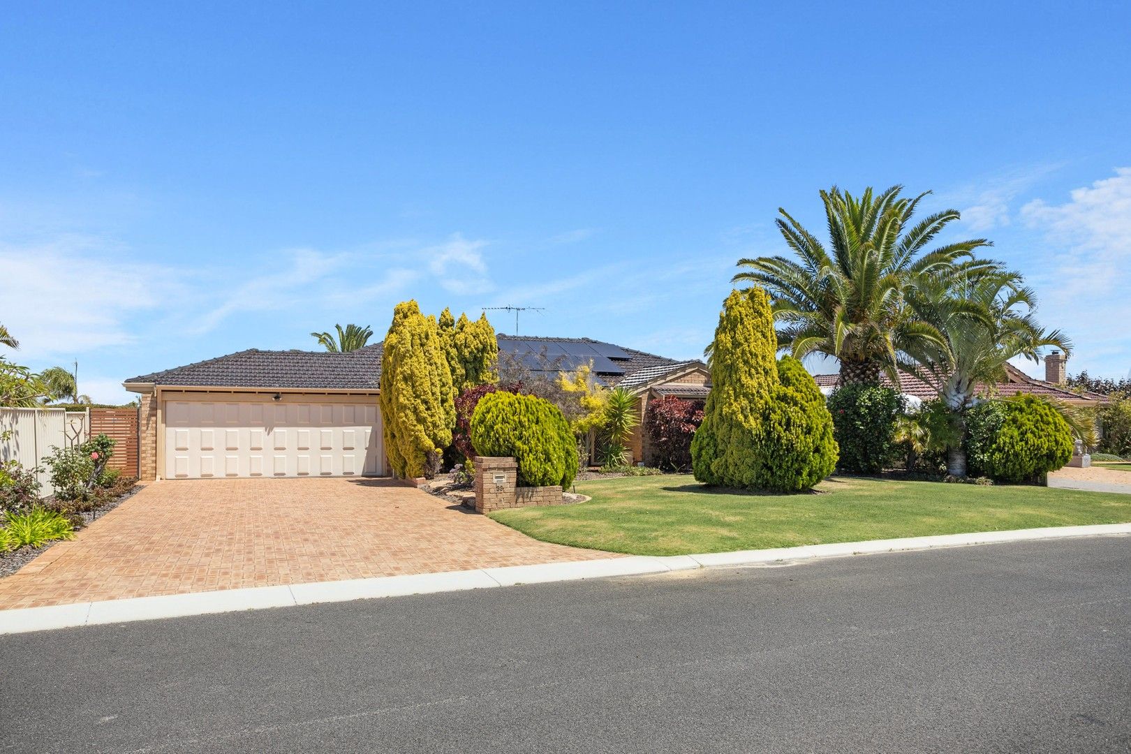 4 bedrooms House in 33 Bonito Way SORRENTO WA, 6020