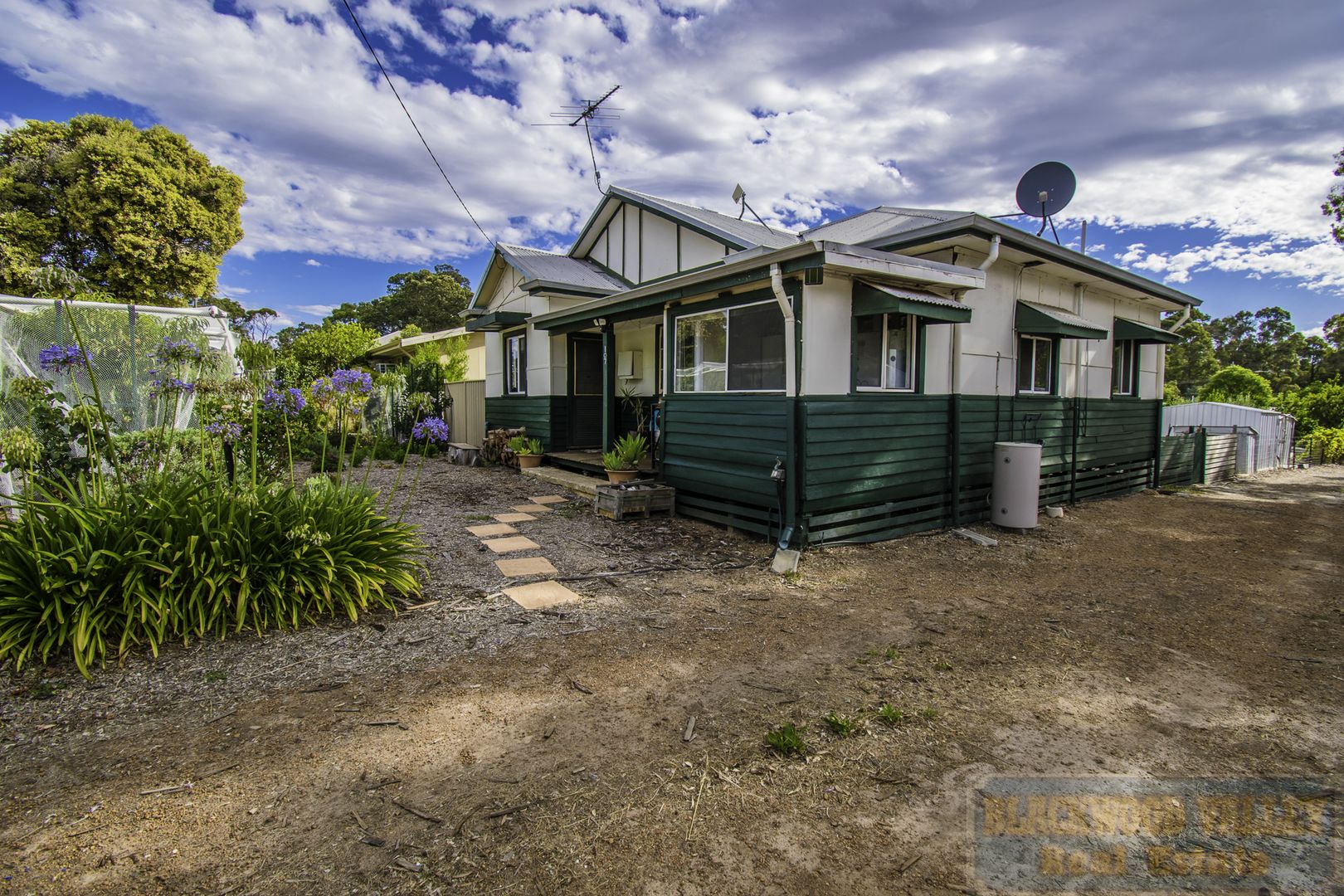 107 Blackwood Road, Greenbushes WA 6254, Image 1